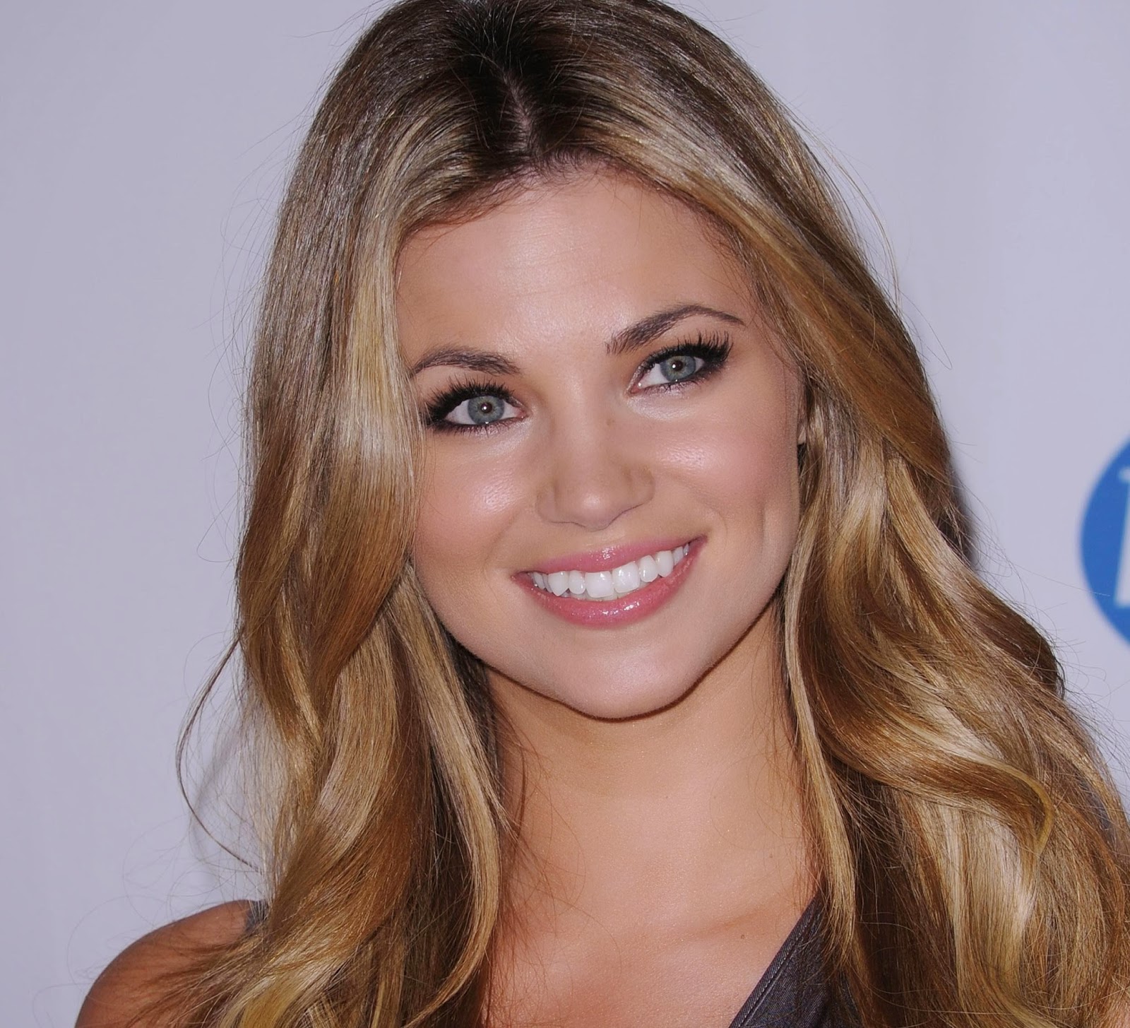 STARS WALLPAPER: Amber Lancaster Wallpapers Free Download