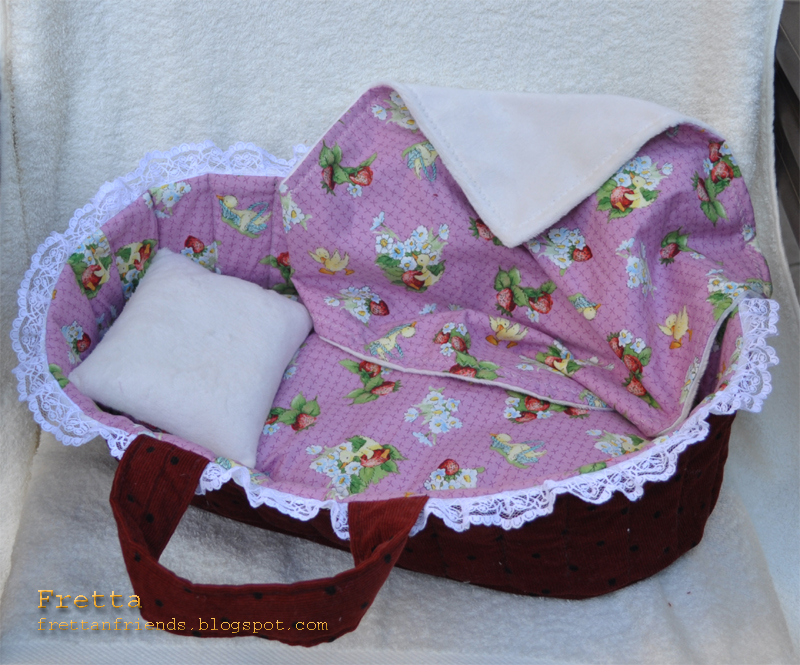 Fretta Play Set 12" Vintage Inspired Soft Sculptured Baby Doll &