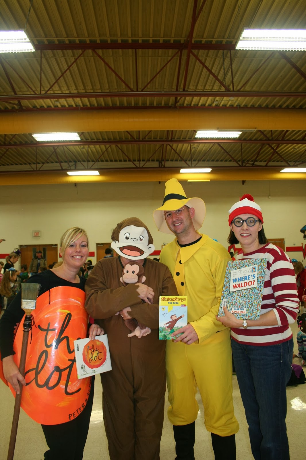 What Kids Are Reading: It's that time of year...Book Character Parade TIME!