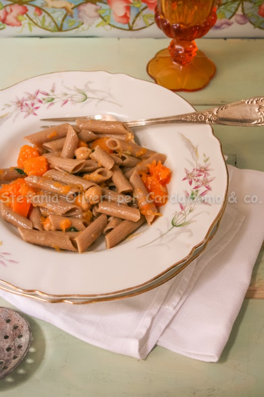 Pasta zucca e ceci vegana e senza glutine Cardamomo & co