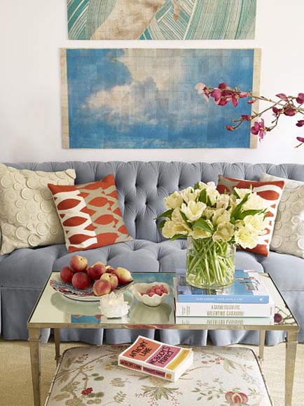 How to Style Sofa Pillows.  Awesome tips that are easy to do! entirelyeventfulday.com