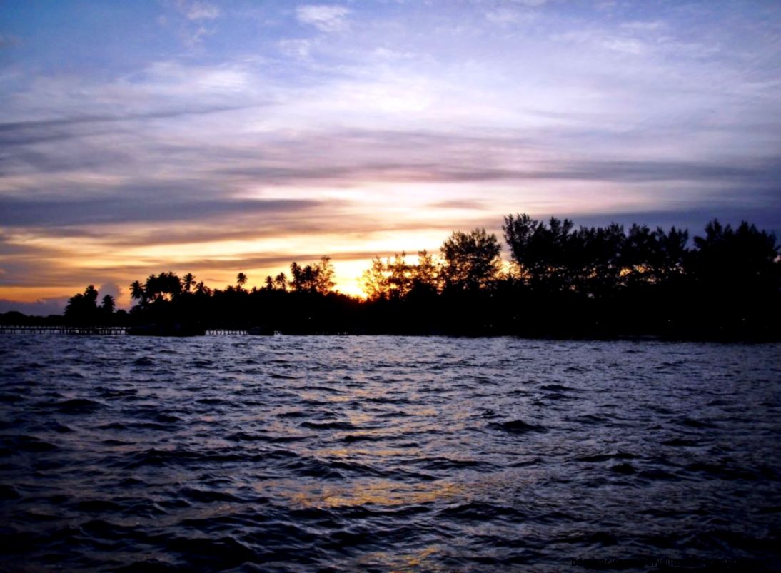Sunset in Derawan TripAdvisor™ Sunset in Derawan TripAdvisor™