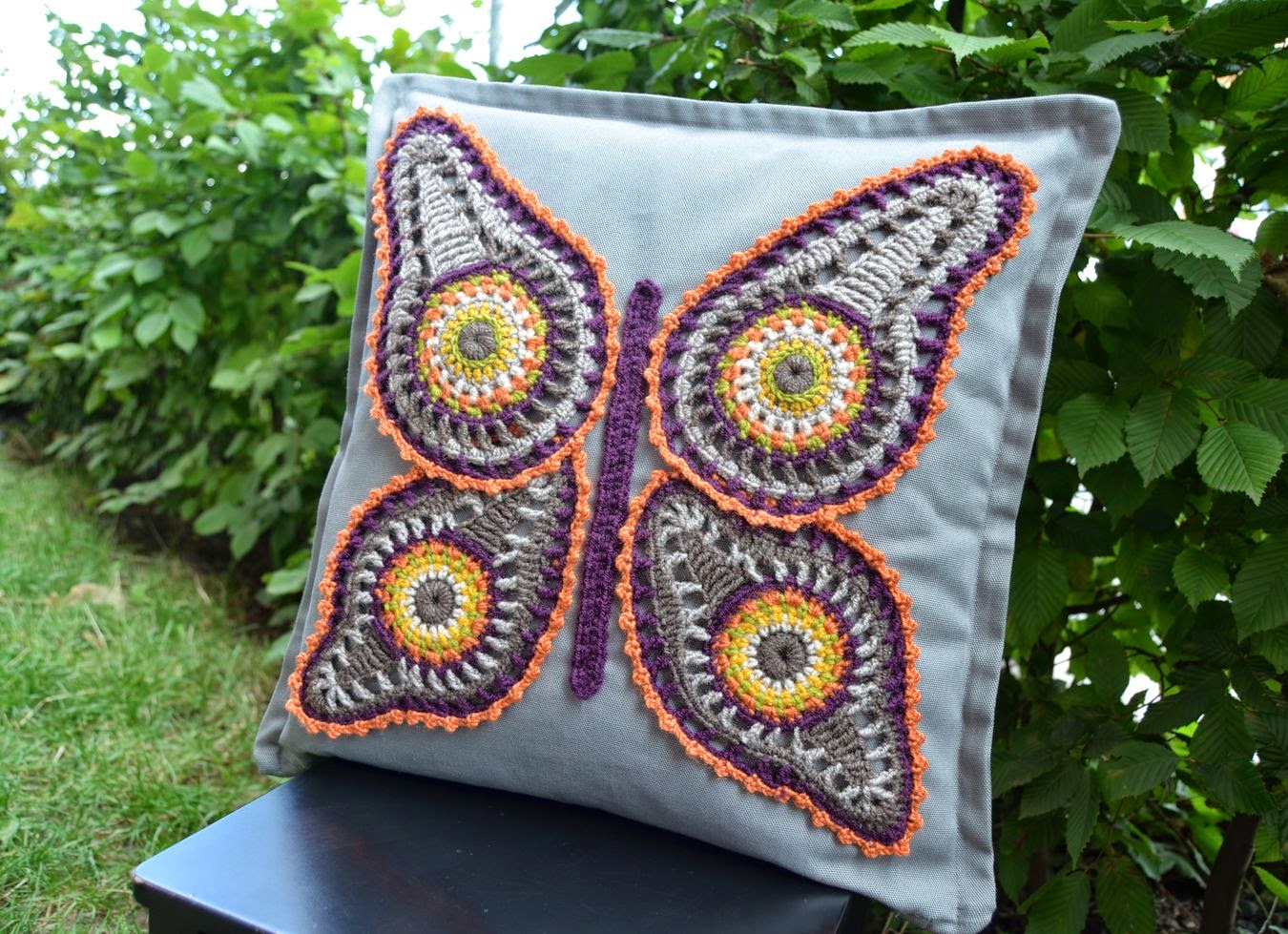 Pillow with Butterfly LillaBjörn's Crochet World
