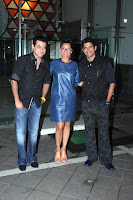 Karishma, Sonam, Karan & other celbs at Sanjay Kapoor's birthday bash night party