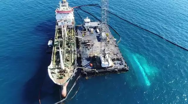 Βίντεο: Δείτε εντυπωσιακά πλάνα από το βυθισμένο «Αγία Ζώνη ΙΙ» Βίντεο: Δείτε εντυπωσιακά πλάνα από το βυθισμένο «Αγία Ζώνη ΙΙ»