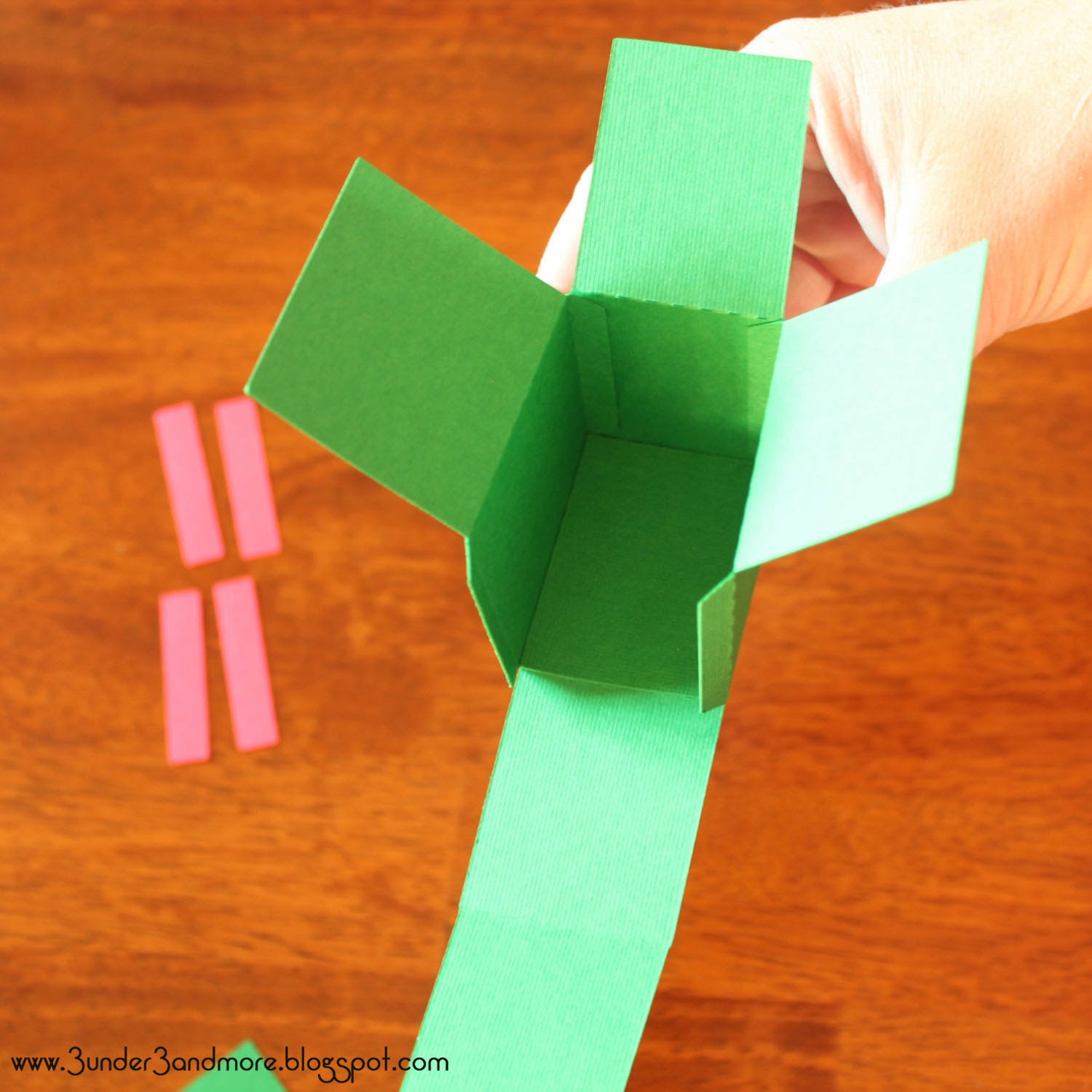 3 under 3 and more 3D Present Boxes tutorial