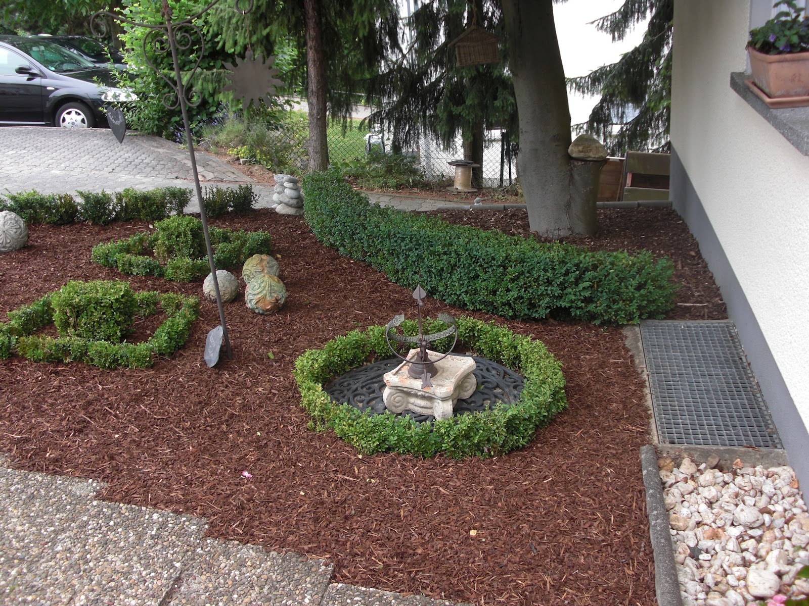 Wandgestaltung Wohnzimmer Unter der Sonnenuhr befindet