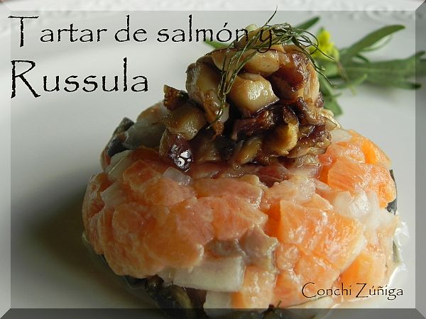 Tartar De Salmón Y Russula Cyanoxantha
