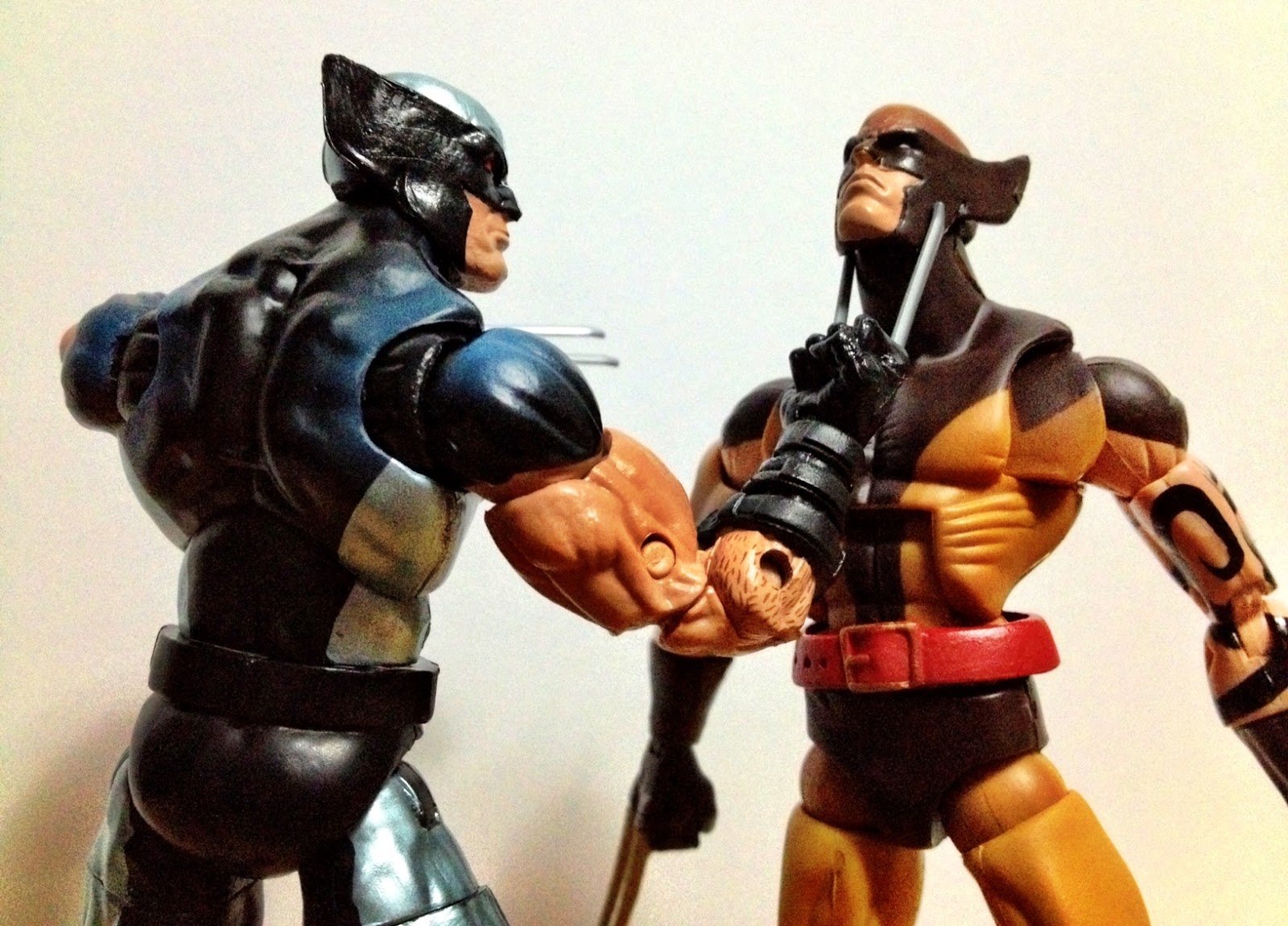 Combo's Action Figure Review: Wolverine - X-Force (Marvel Legends)