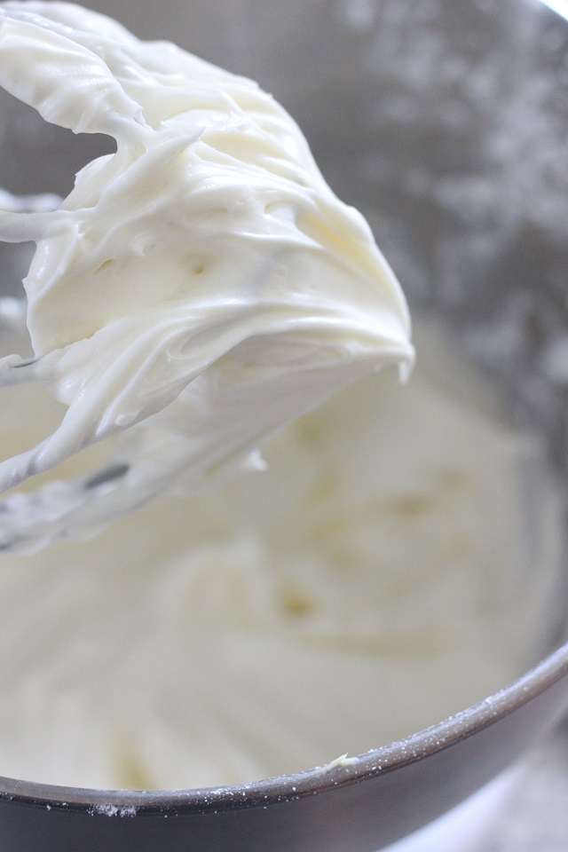 Really Simple Cream Cheese Frosting Mama Loves Food