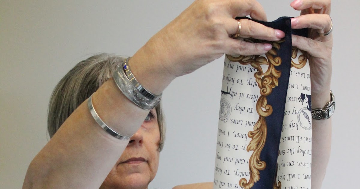 Girl Scouts of Nassau County How To...Tie a Girl Scout Scarf