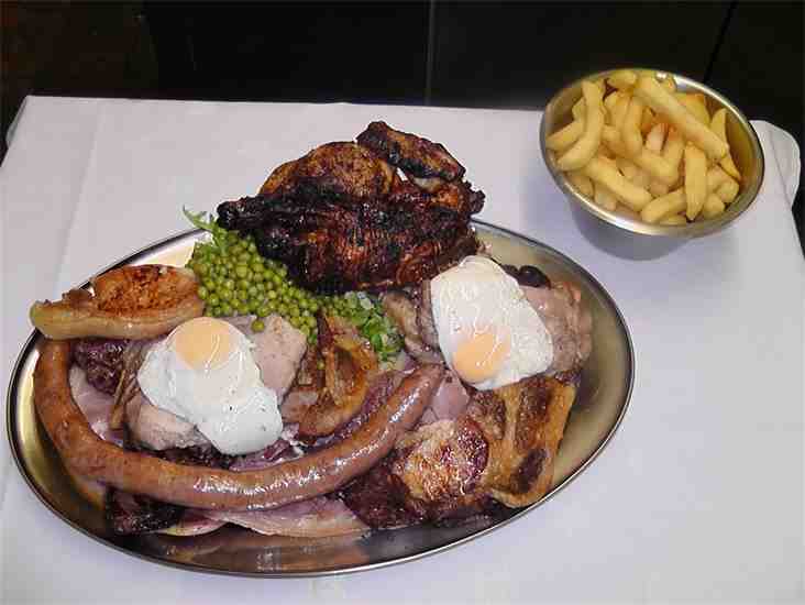 Man v. Food comes to Cardiff! Restaurant review Sizzle and Grill