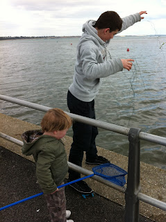 Crabbing at Mudeford Quay