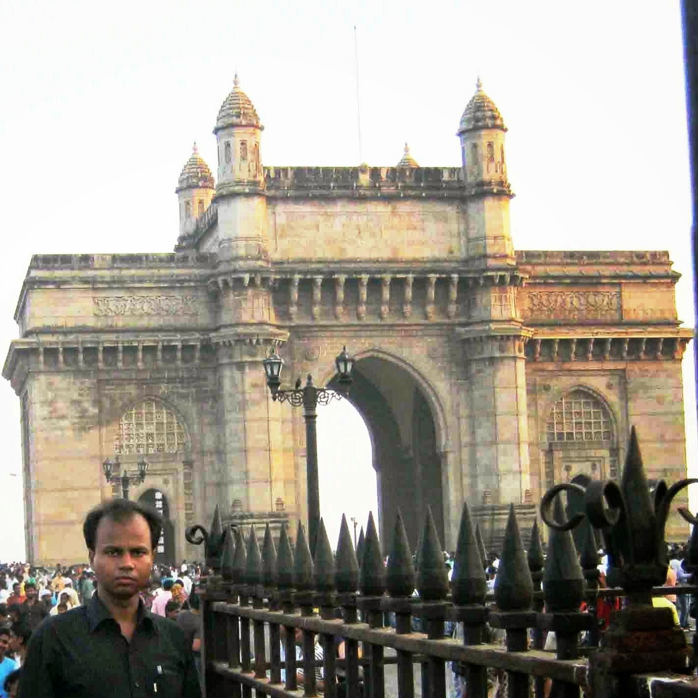 In Front of Gate of India