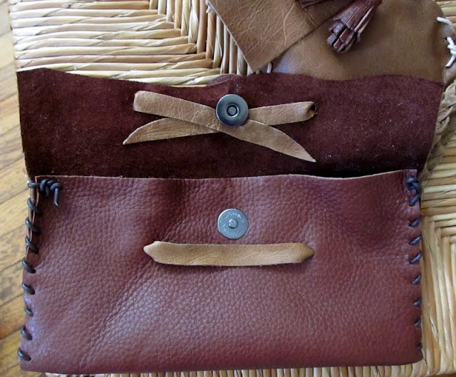 WobiSobi Easy Leather Clutch