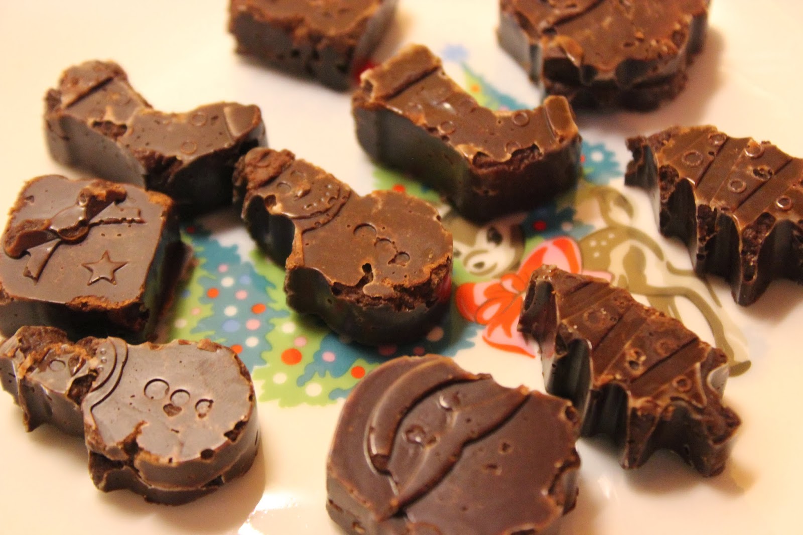 Craftmas Day 2 How To Make Coconut Oil Chocolates xoxo