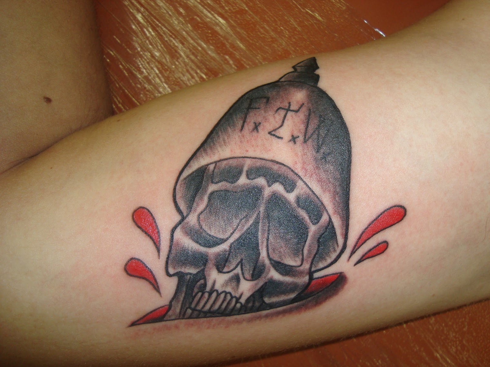 12 Volt Tattoo Chico CA : Skull ripping out of skin