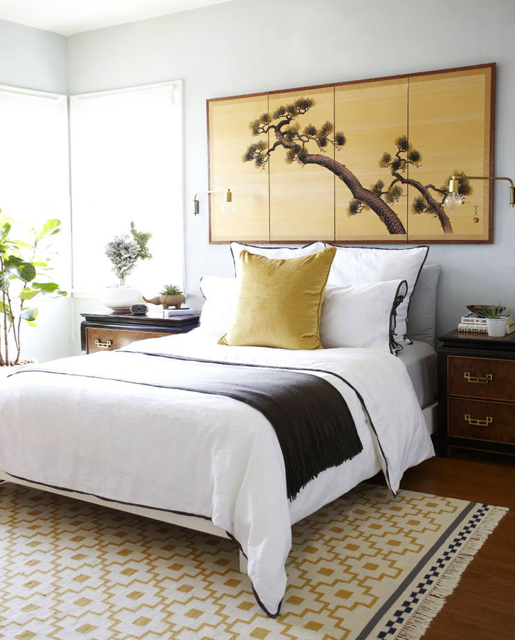 Black White and Gold Bedroom