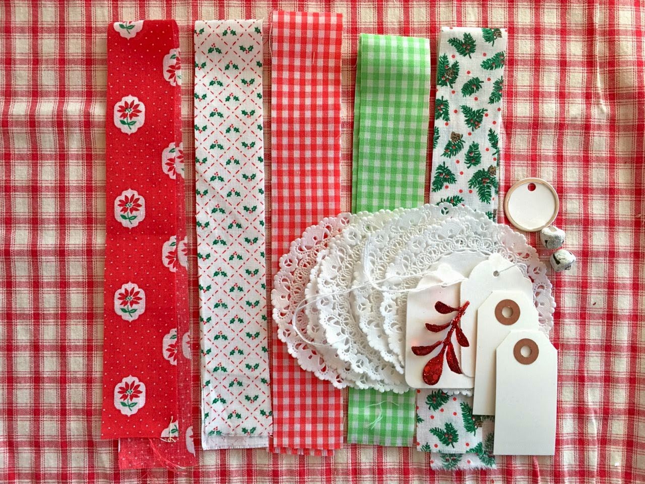 Mish Mash Clearance Sale on Holiday Craft Kits.....