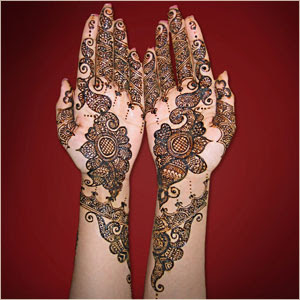 تشكيله جميله وناعمه جدا من حنه الهنديه للعرائس 2014 Indian+Bridal+Mehndi+Designs+For+Hands+5