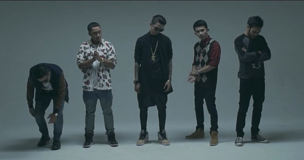 Download Lagu Kau Bagai Matahari Yang Slalu Bersinar