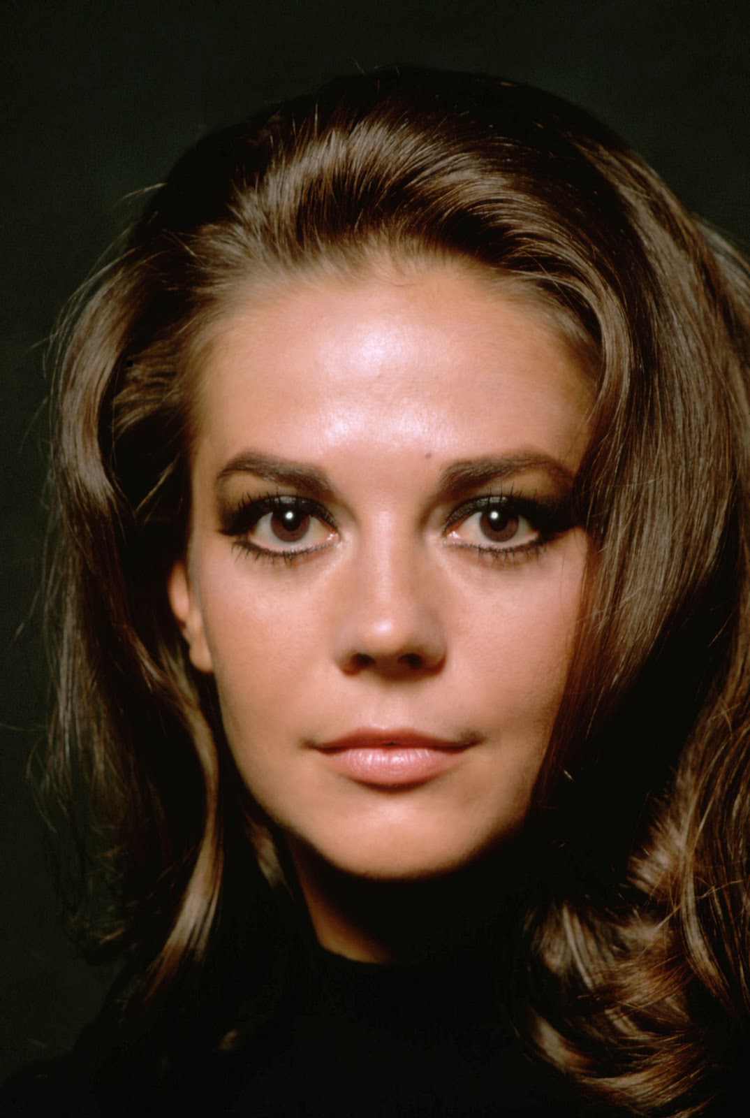 NATALIE WOOD: BIOGRAPHY, FILMOGRAPHY and Movie Posters: NATALIE WOOD