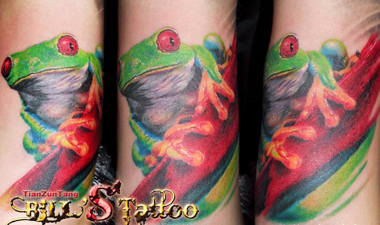 colorful frog tattoo design