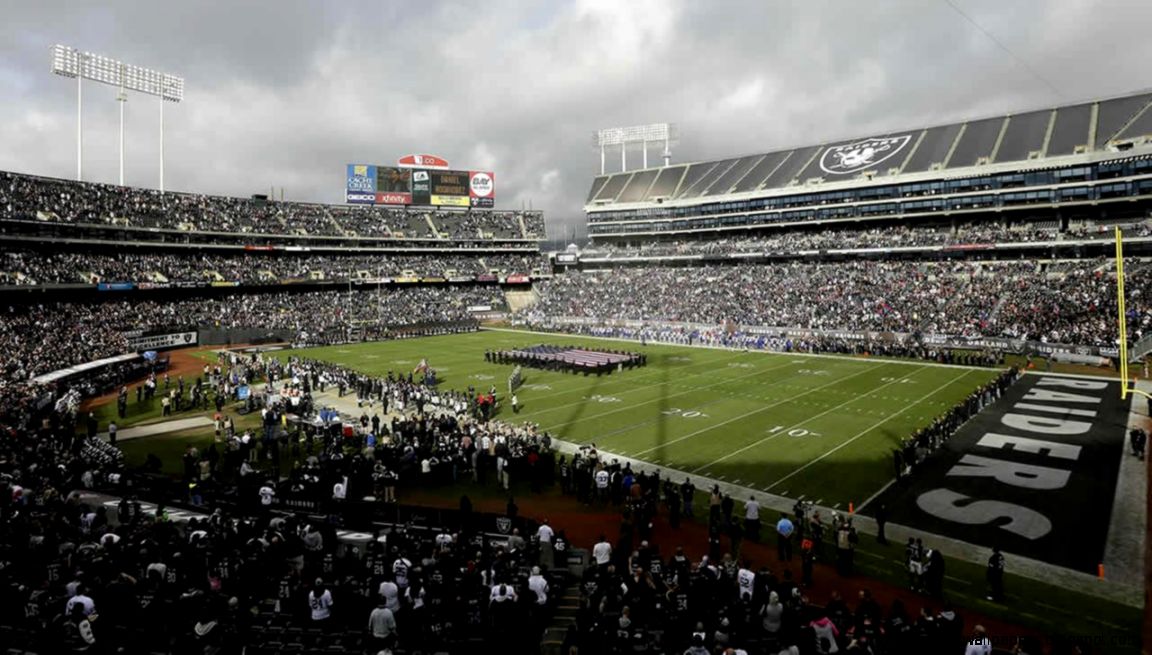 Oakland Mayor Libby Schaaf sends NFL stadium proposal for Raiders Oakland Mayor Libby Schaaf sends NFL stadium proposal for Raiders