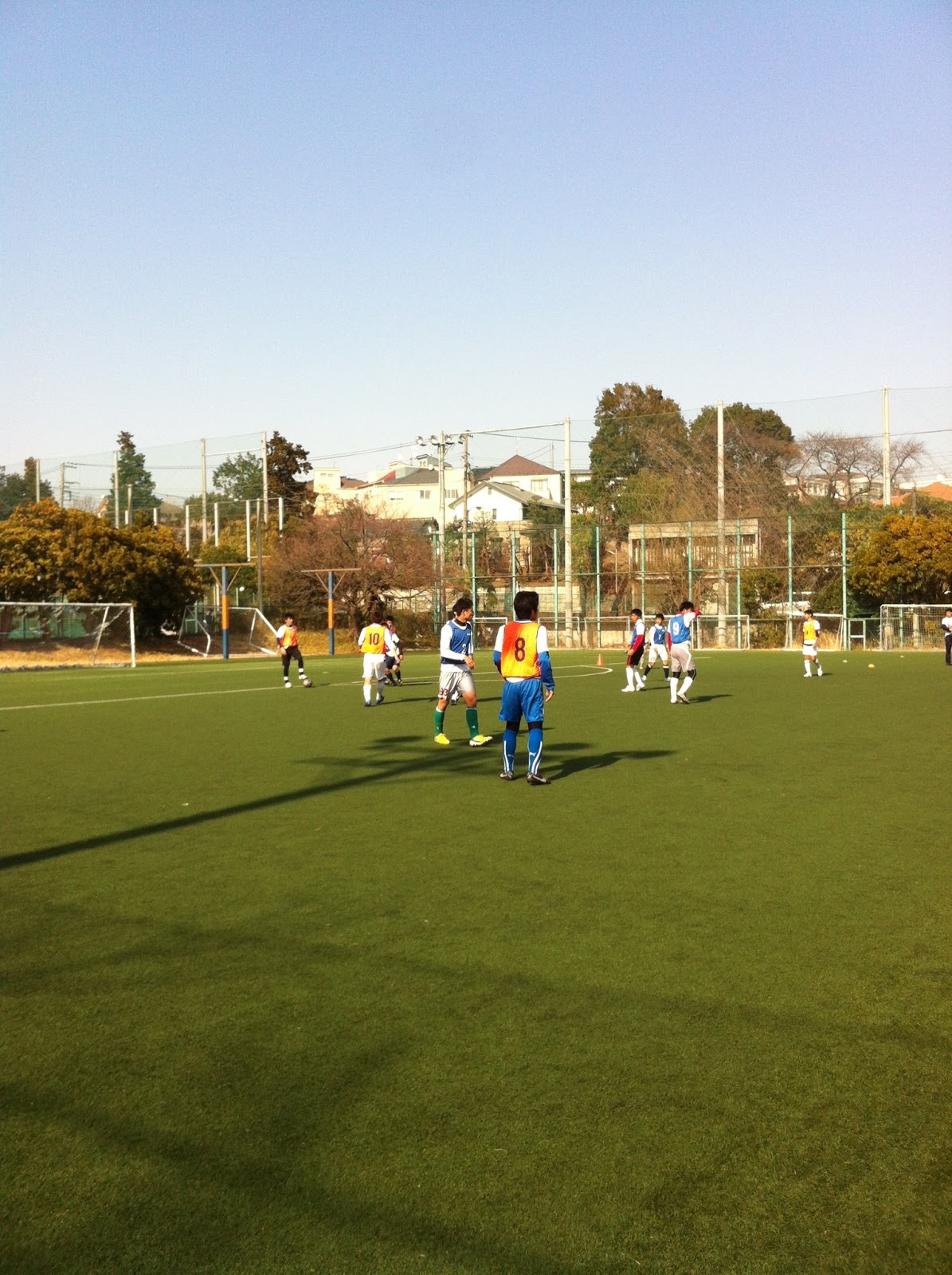 人見秀司の サッカーボールをめぐる冒険 3月 13