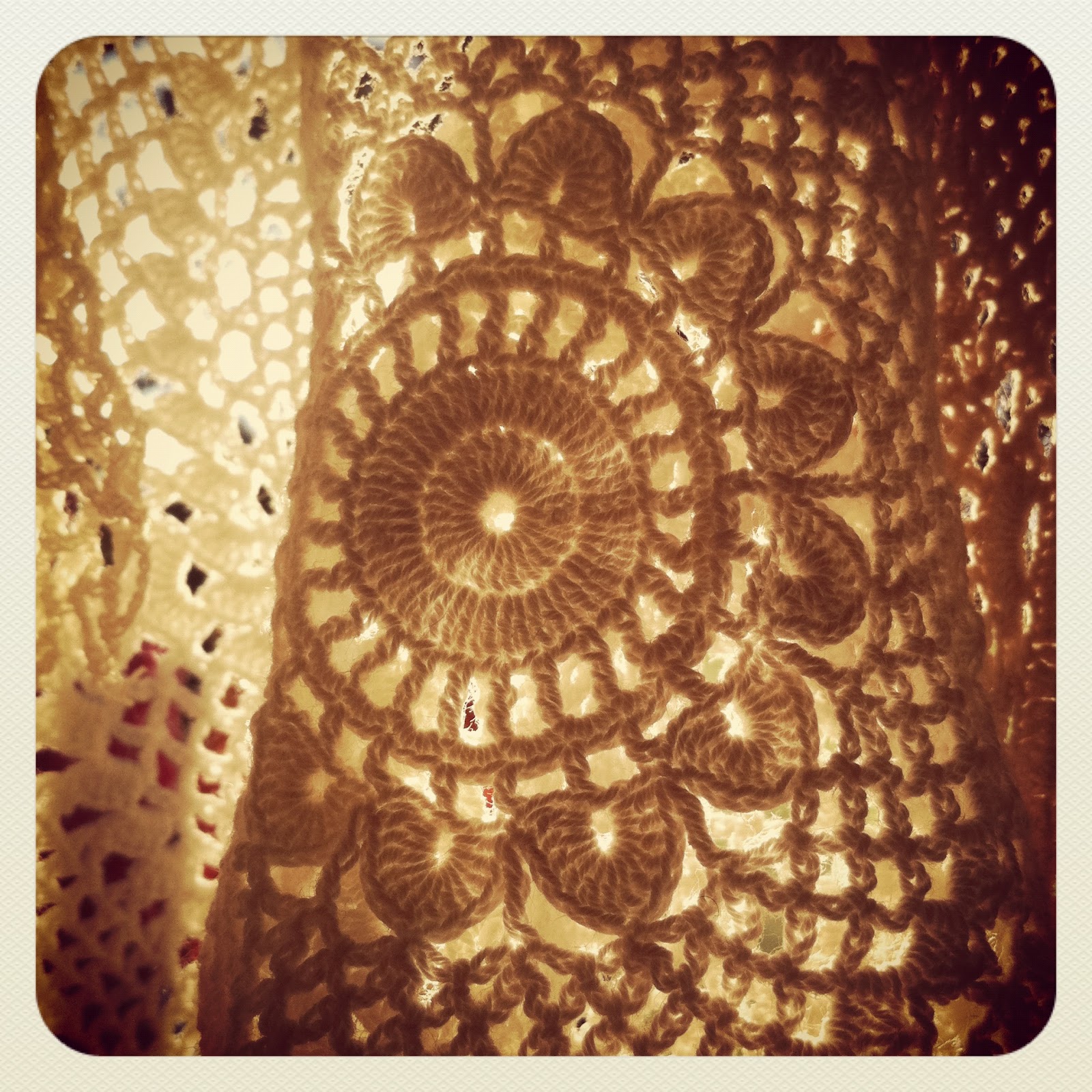 Collecting, doilies, mulberries & lace for the Crochet Bird Limited Edition