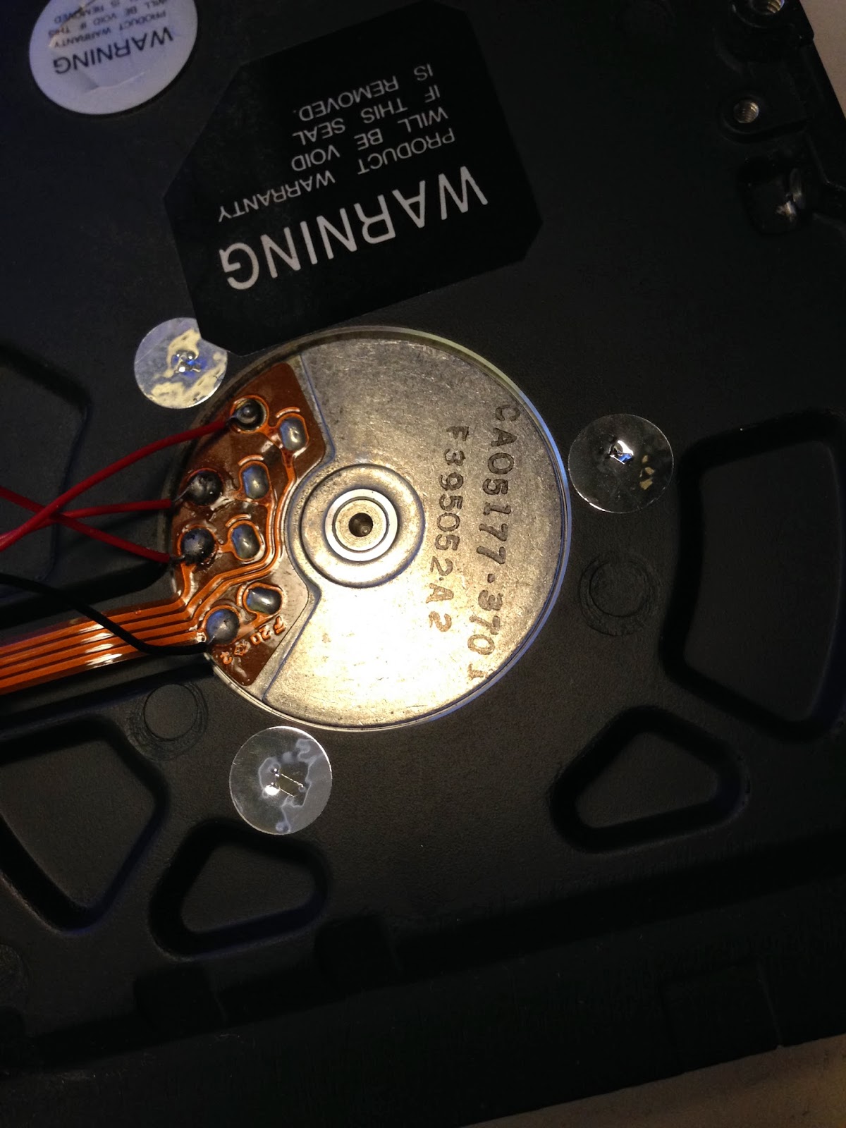 The amateur Programmer Revitalizing old hard drive motors using Arduino