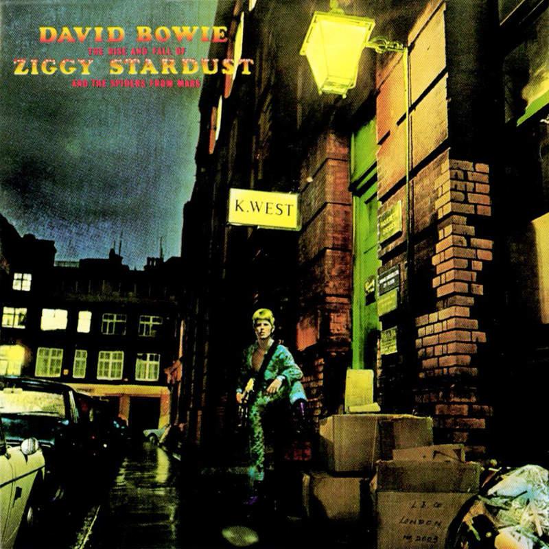 Tal Día Como Hoy - Página 6 David+Bowie+Ziggy+Stardust