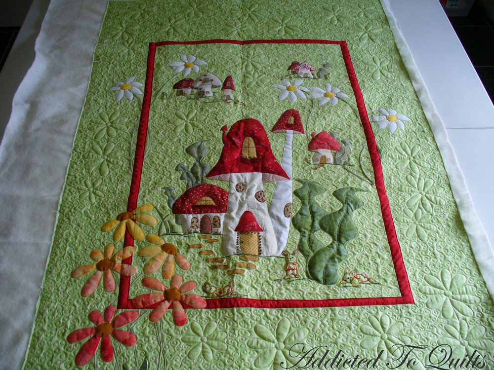 Addicted To Quilts: Cute Applique Quilt