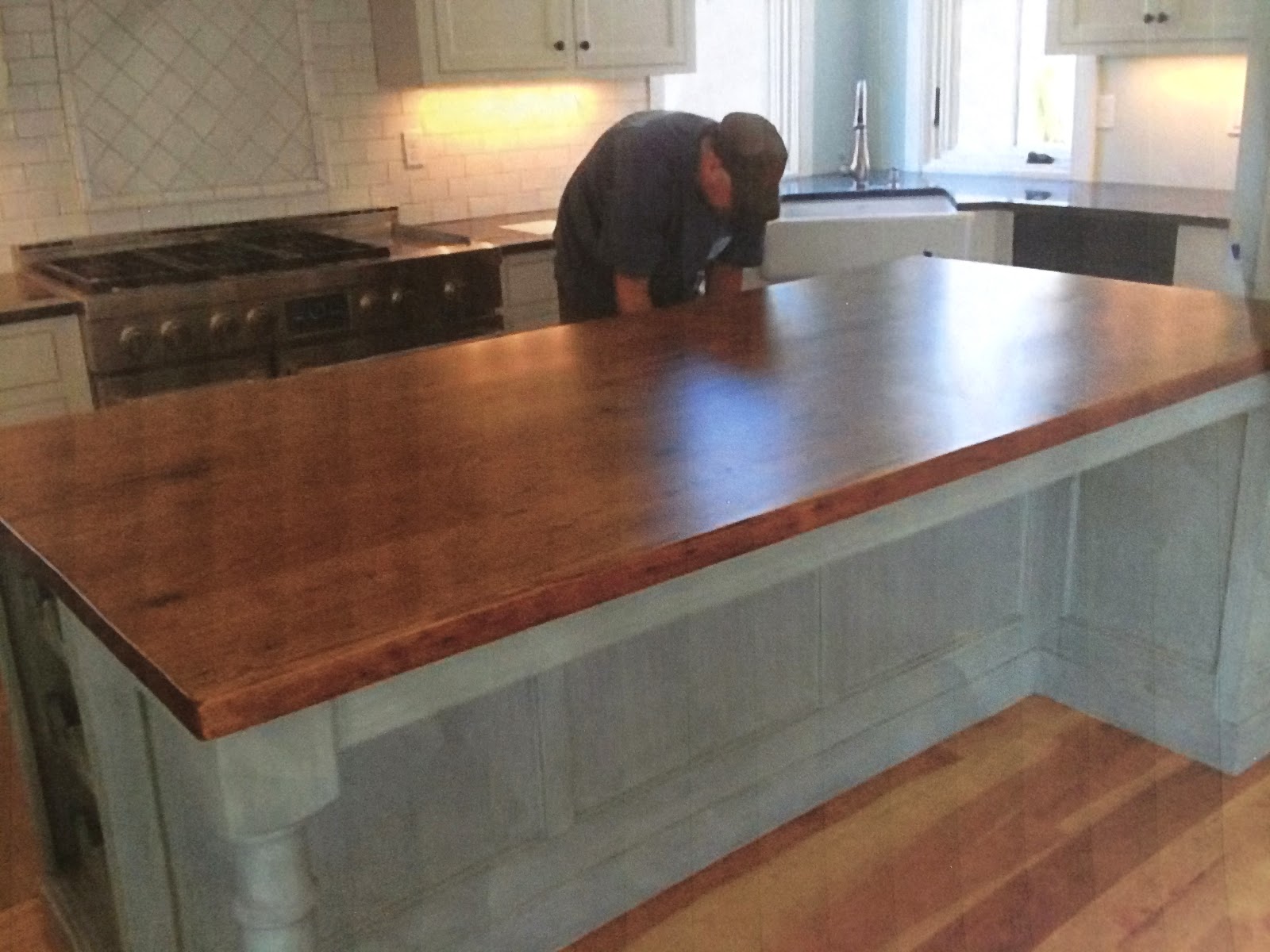 A Cape Cod Shop & Rustic Wood Love Shine Your Light