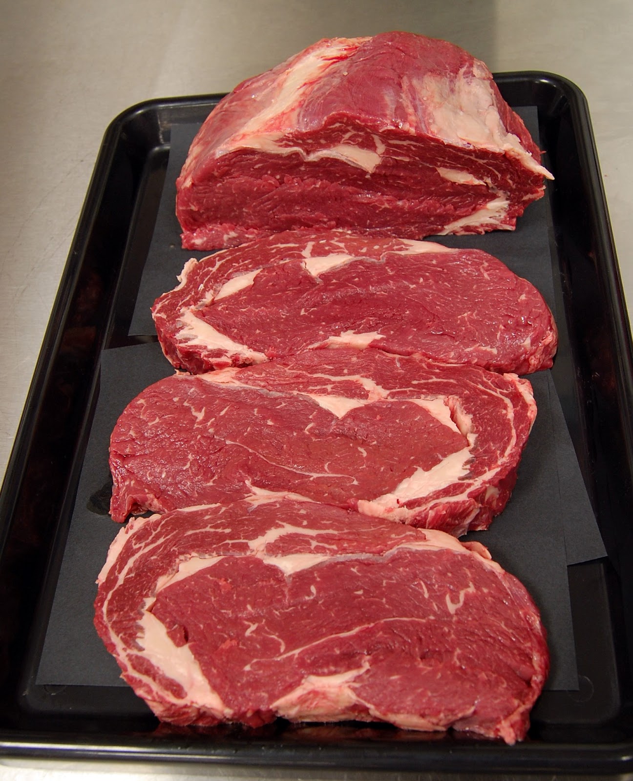 mugofstrongtea Juicy beef steaks and properly done pork chops.