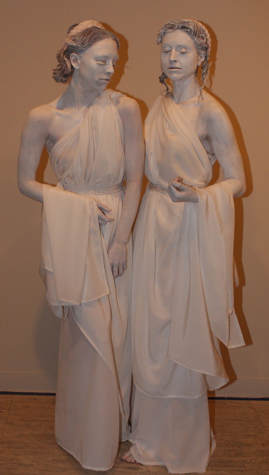 Human Statue Bodyart Living Statue Dancers Art Gallery NSW