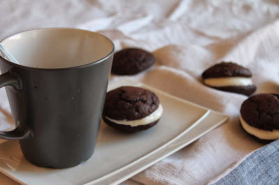 Whoopie pie de chocolate y crema de queso