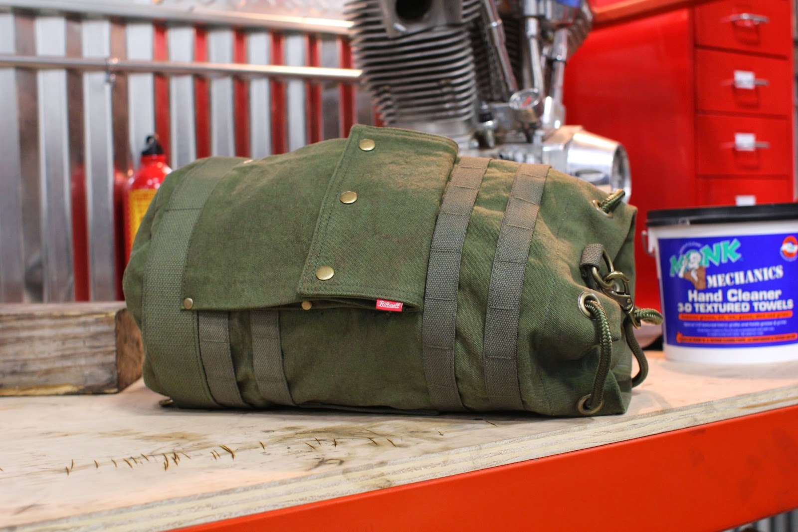 Dice Issue 59/Biltwell Limited Edition Sissy Bar Bag.