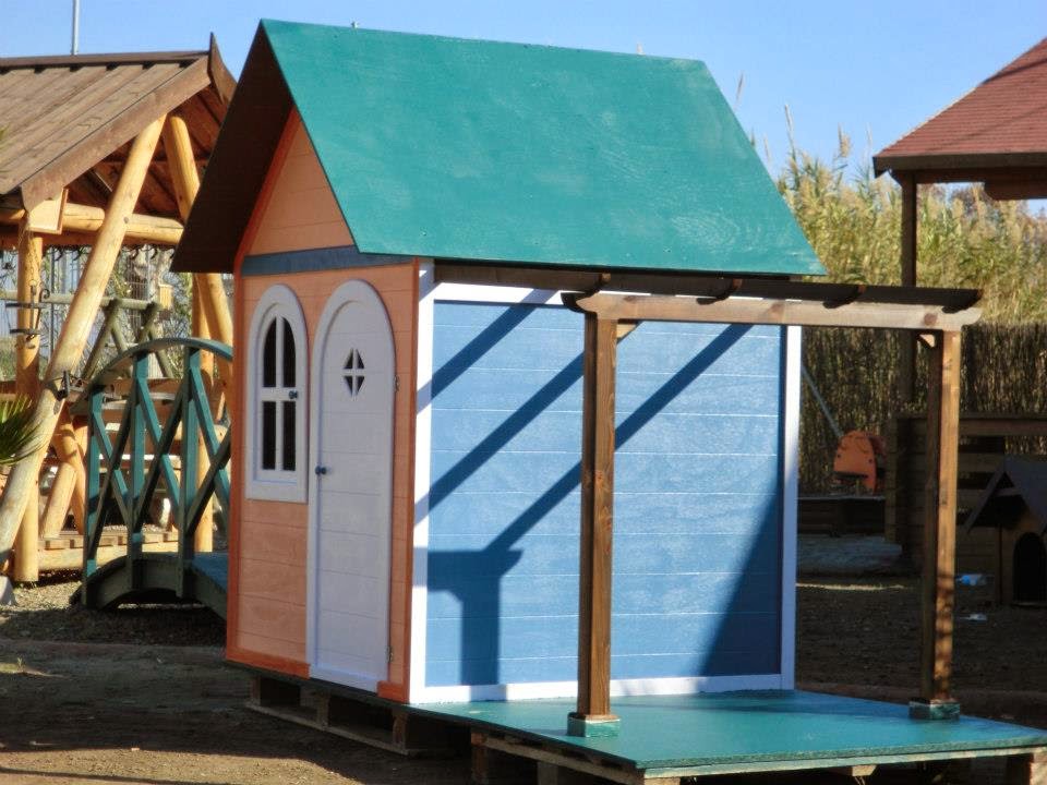 CARPIDEX: CASITAS DE JUEGO PARA NIÑOS Y NIÑAS