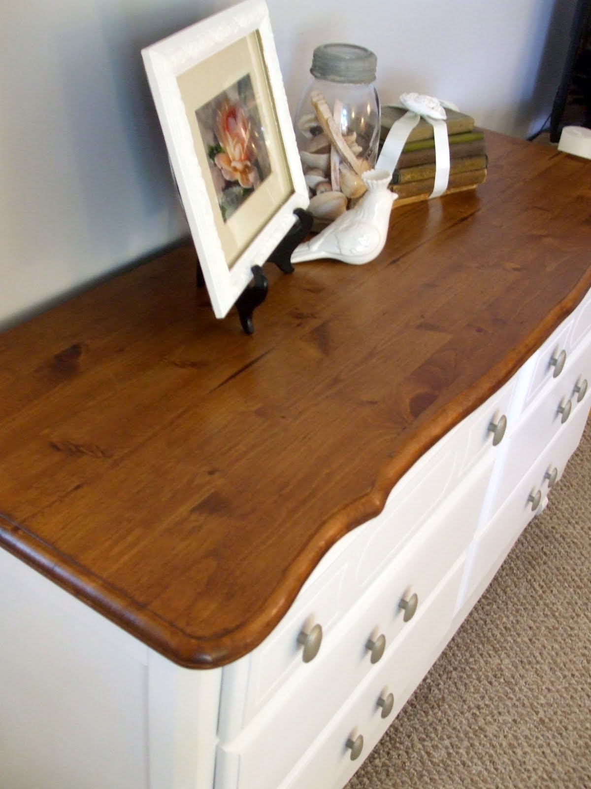 simply chic treasures Pine Dresser Makeover