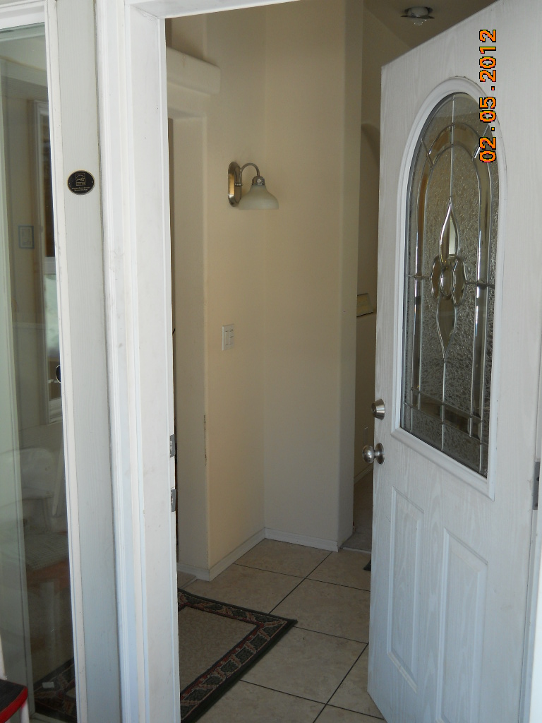 Home with three creeks for sale! Photo's of house and land