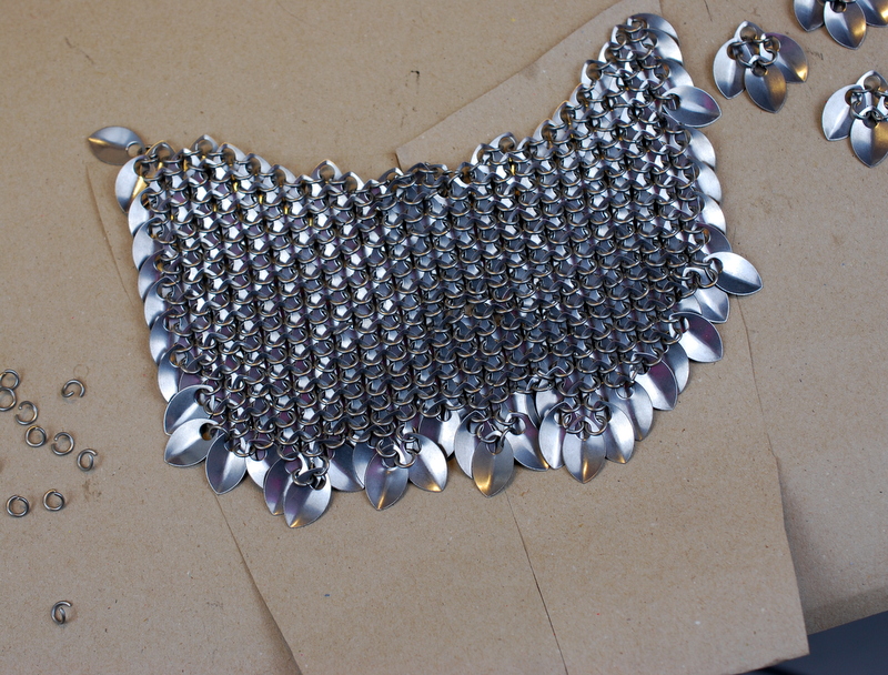 Bones And Lilies Scale Mail Project