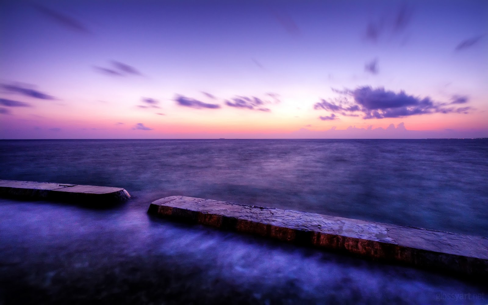 WOW: Download HD Wallpapers For Desktop