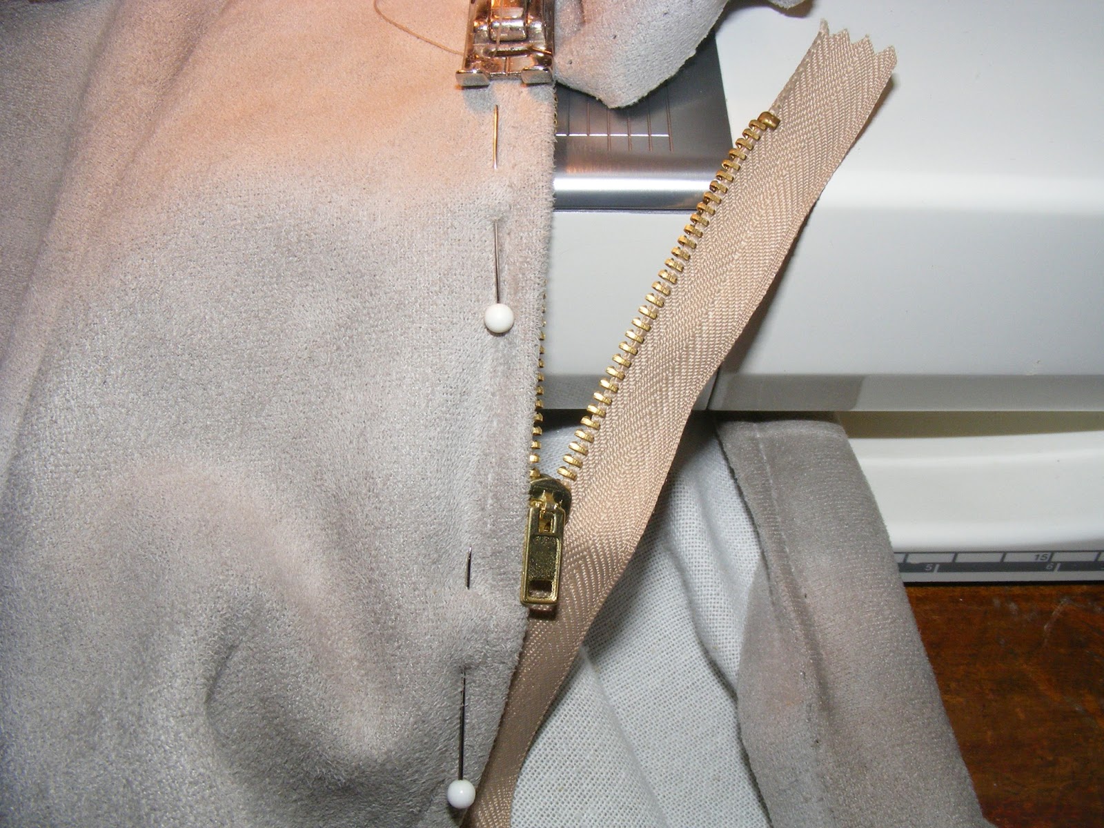 How To Replace Zipper On Couch Cushion at Tabitha Roberts blog