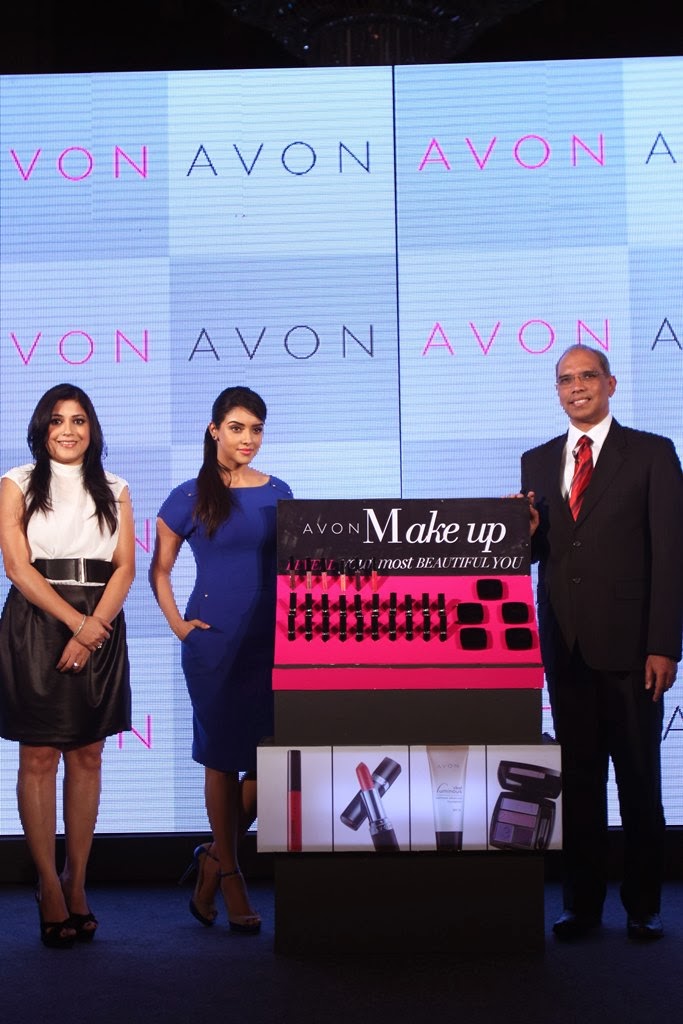Pout Pretty Beauty, Makeup and Everything That's Pretty! Avon India