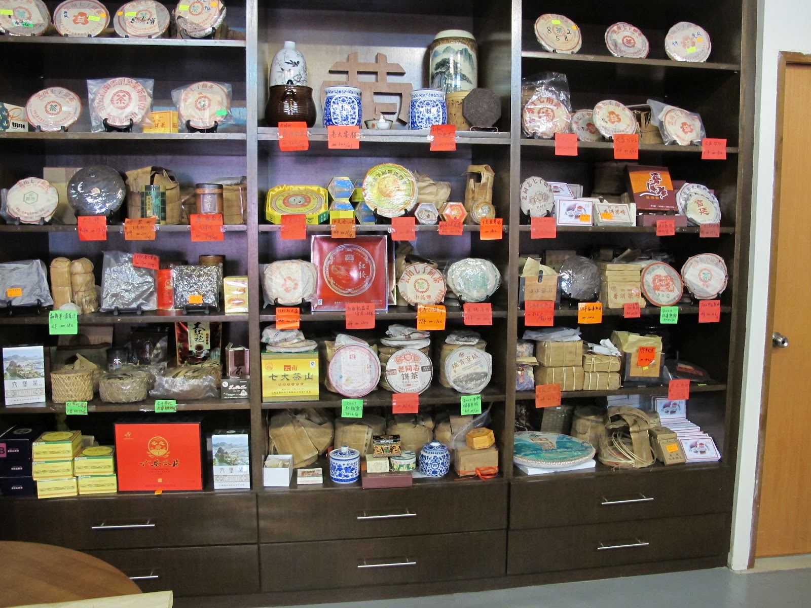 travelling teapot Long Run Trading A Malaysian Tea Shop