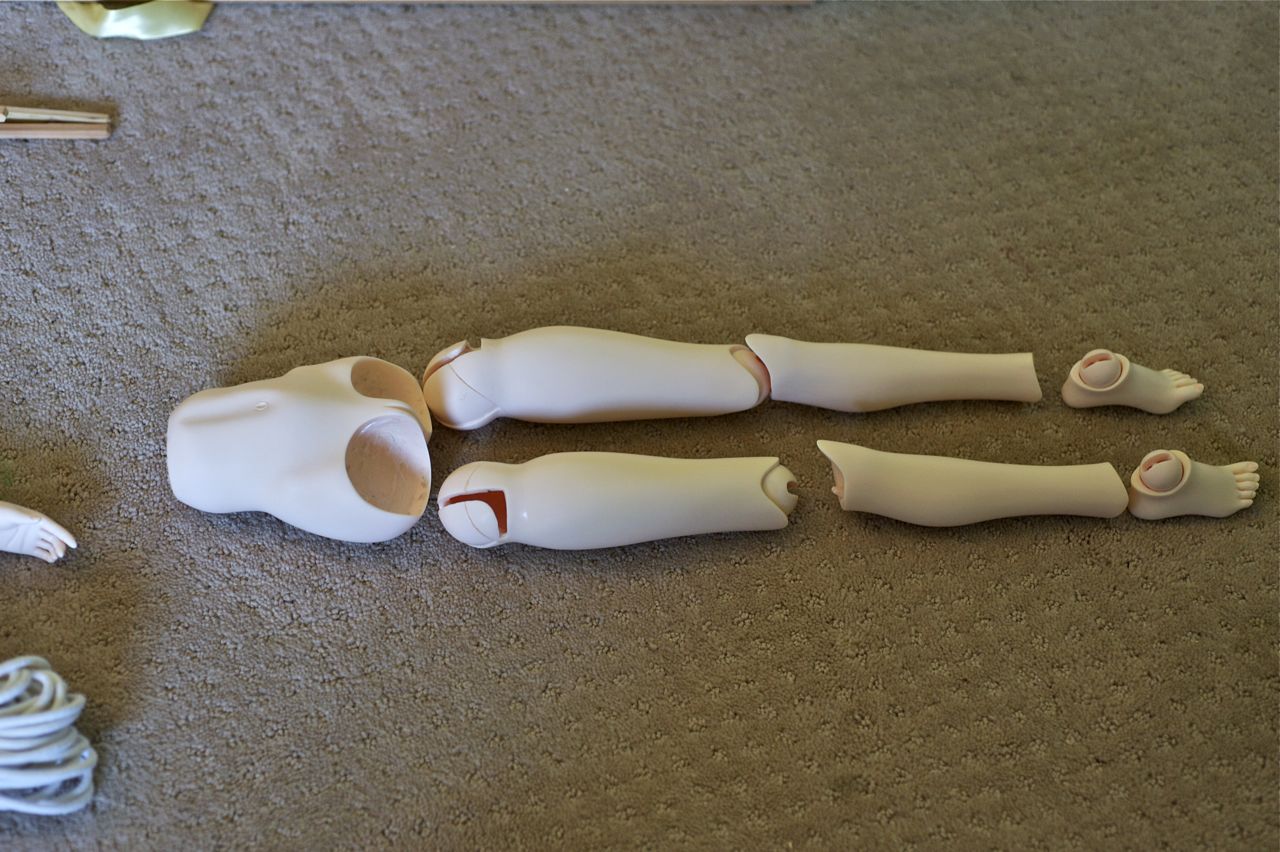 THE FASHION DOLL REVIEW Restringing tutorial, part II the body
