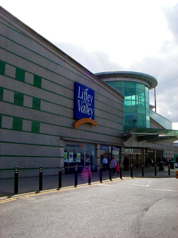 New Life in Ireland No boots at Boots?