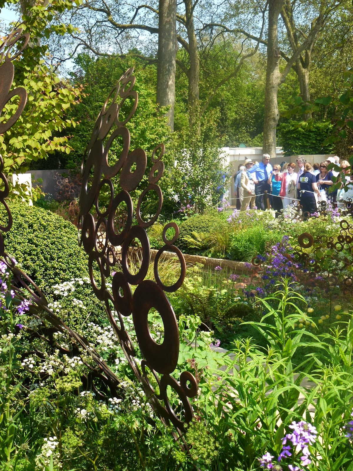 Iced Vo Vo's The M&G Garden Inspired by The Arts and Crafts Movement