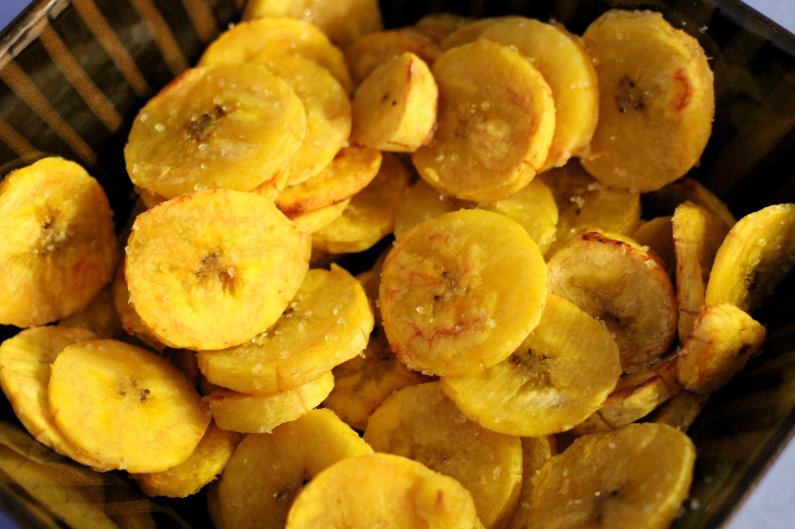 homevolution {Recipe} Baked Plantain Chips
